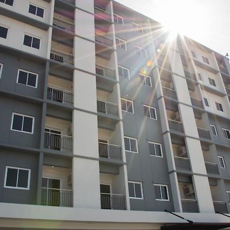 Lampang Residence Exterior photo