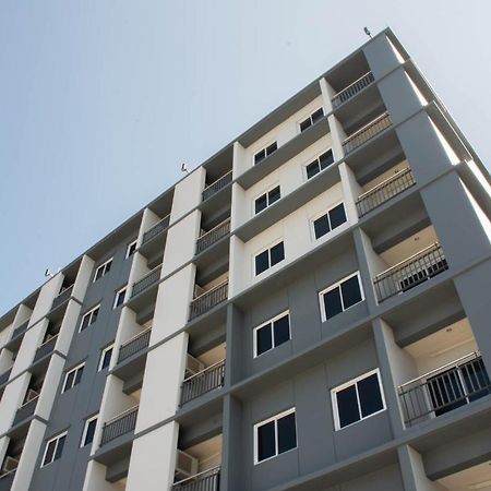 Lampang Residence Exterior photo