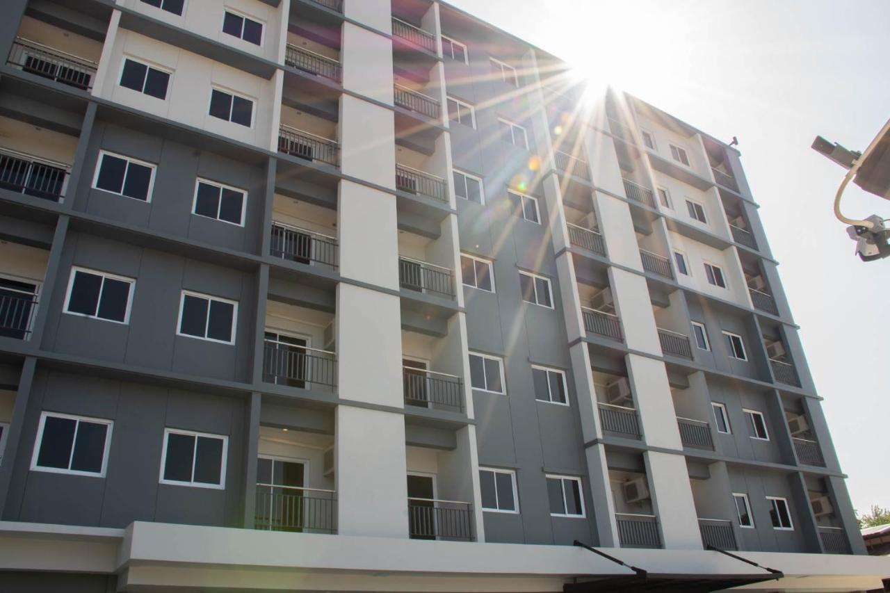 Lampang Residence Exterior photo